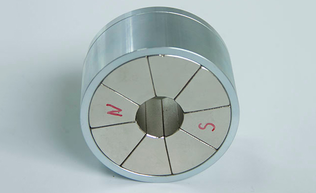 Halbach Array Magnet