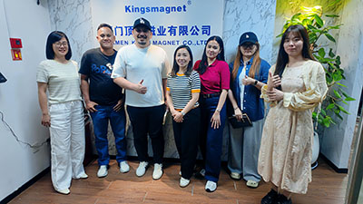 Philippine Clients Visit Our Company for Negotiations